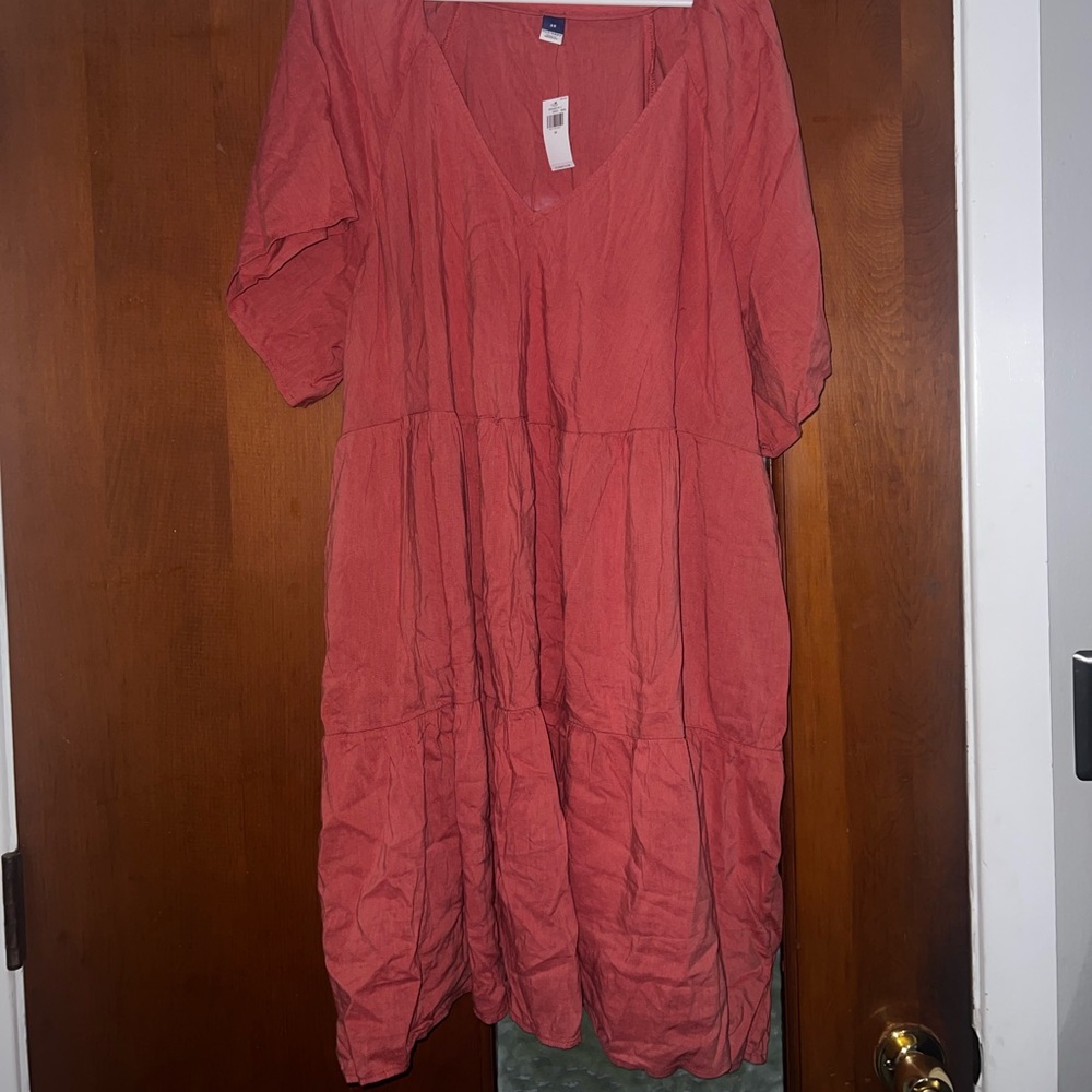 NWT: old navy dress with sleeves.